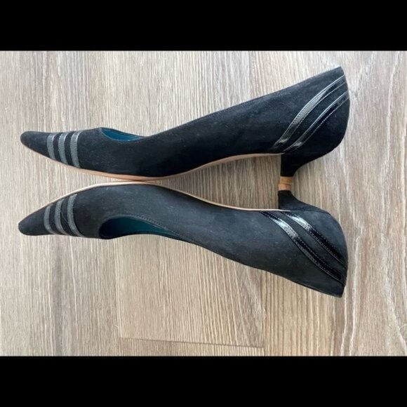 MARC JACOBS Black Suede & Leather Kitten Heel Pointed Toe Size 6 - Picture 7 of 16